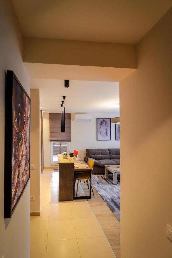 Lux Green Apartament 2 Apartman Brassó Kültér fotó
