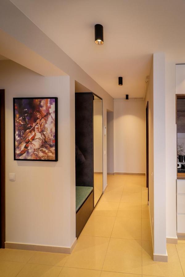 Lux Green Apartament 2 Apartman Brassó Kültér fotó