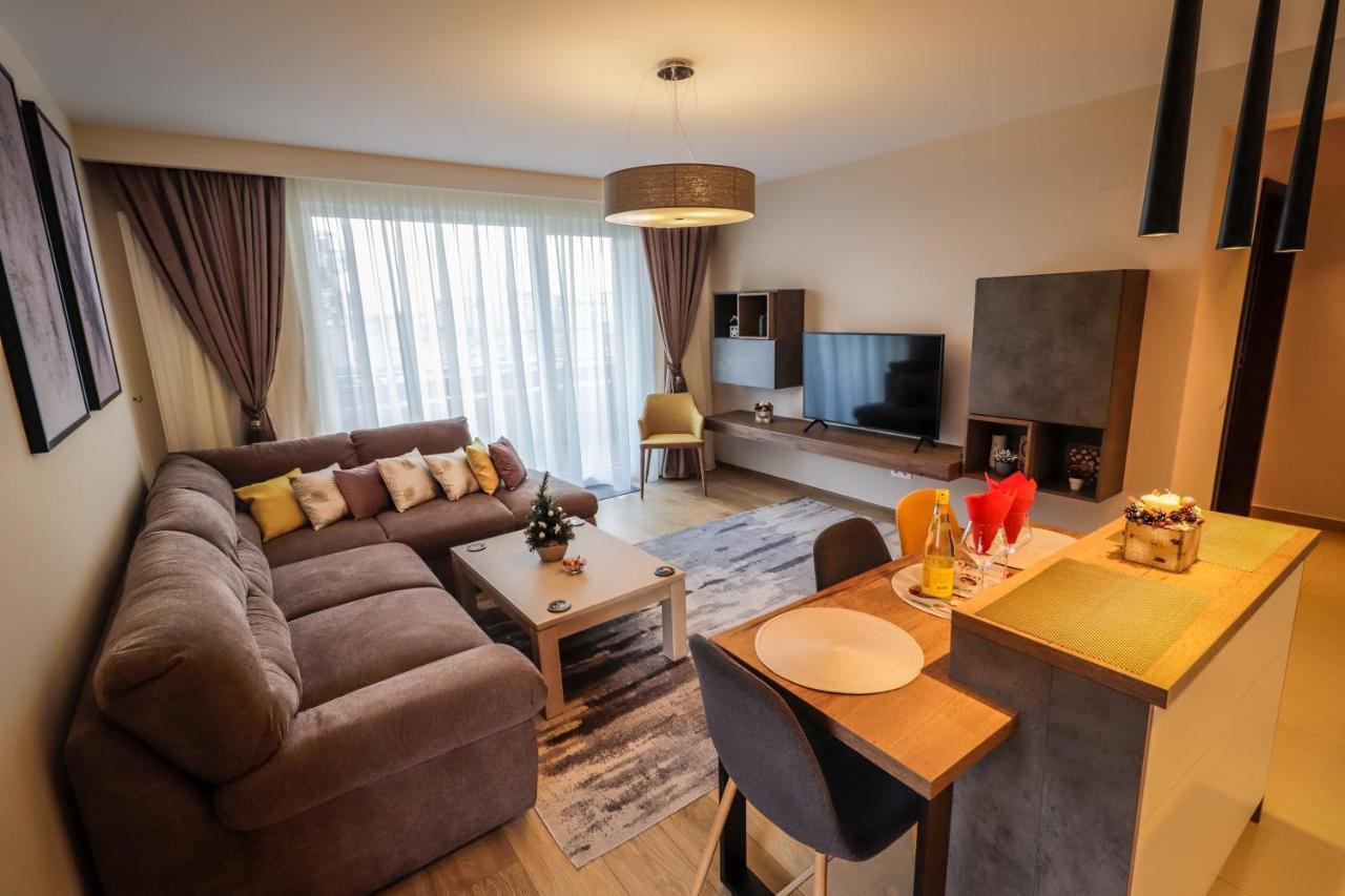 Lux Green Apartament 2 Apartman Brassó Kültér fotó