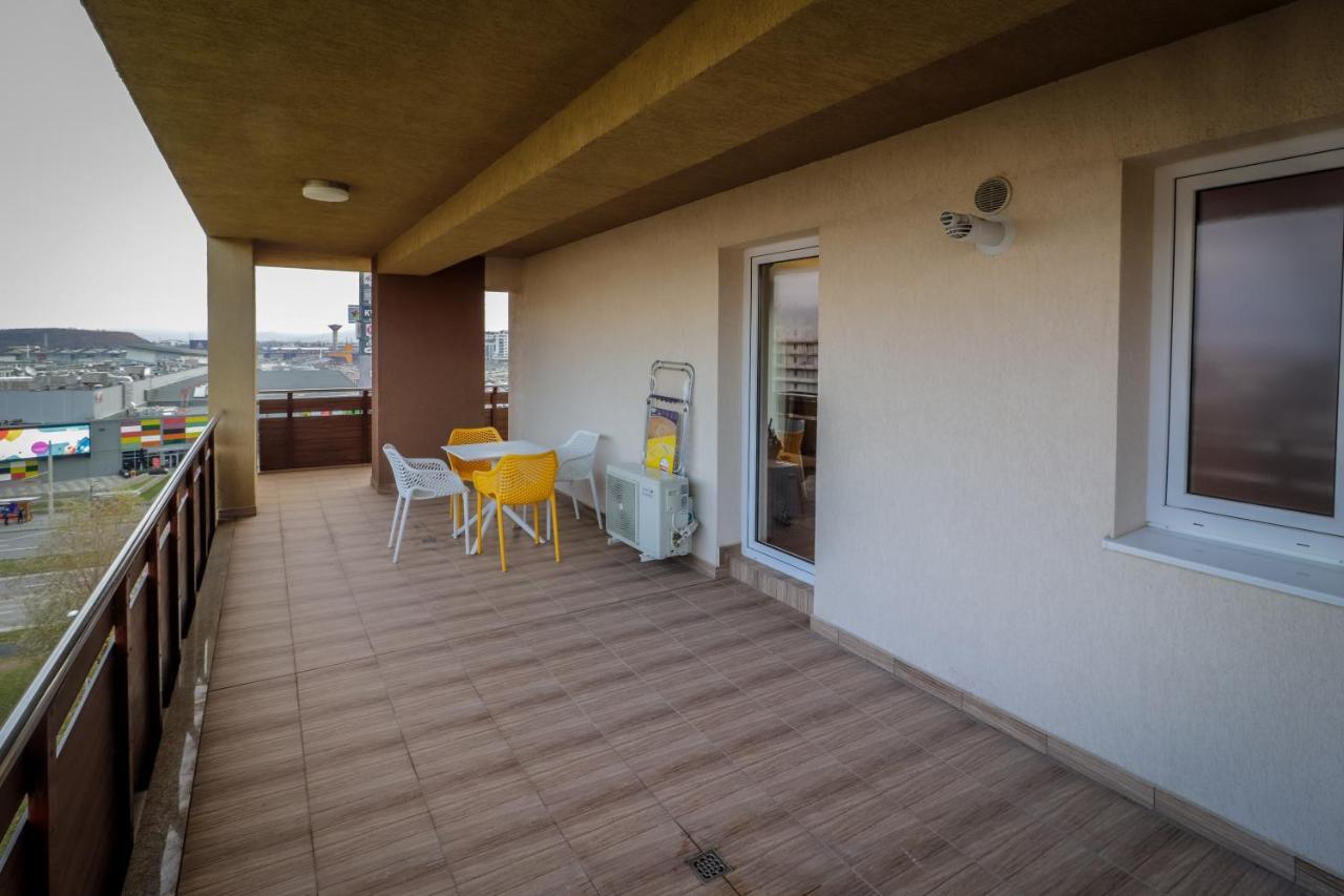 Lux Green Apartament 2 Apartman Brassó Kültér fotó