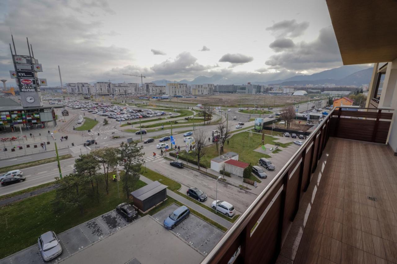 Lux Green Apartament 2 Apartman Brassó Kültér fotó